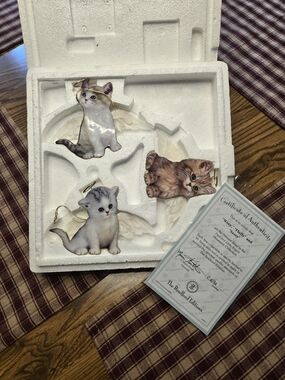 Bradford Editions "Purr-fect Little Angels" Ornament Set